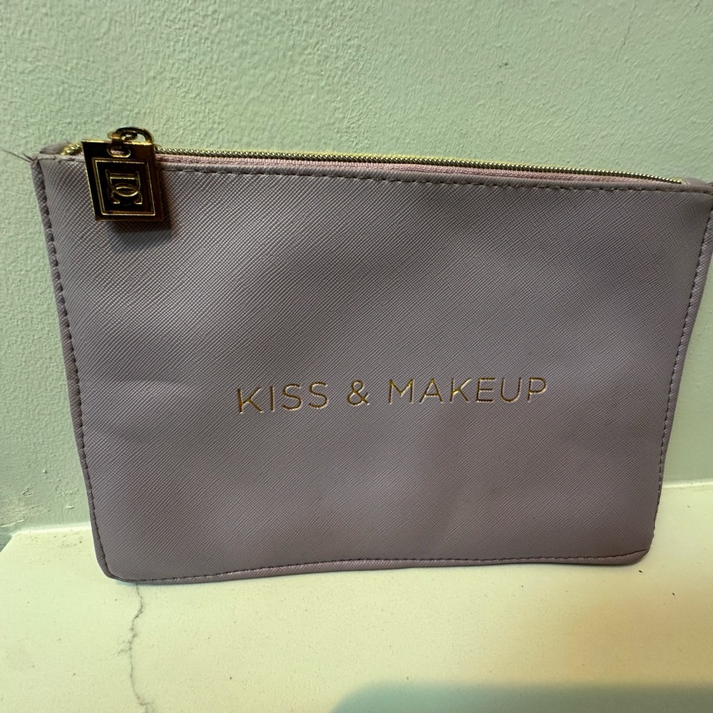Danielle Creation Kiss & Makeup Lavender Makeup Pouch with Gold Accents